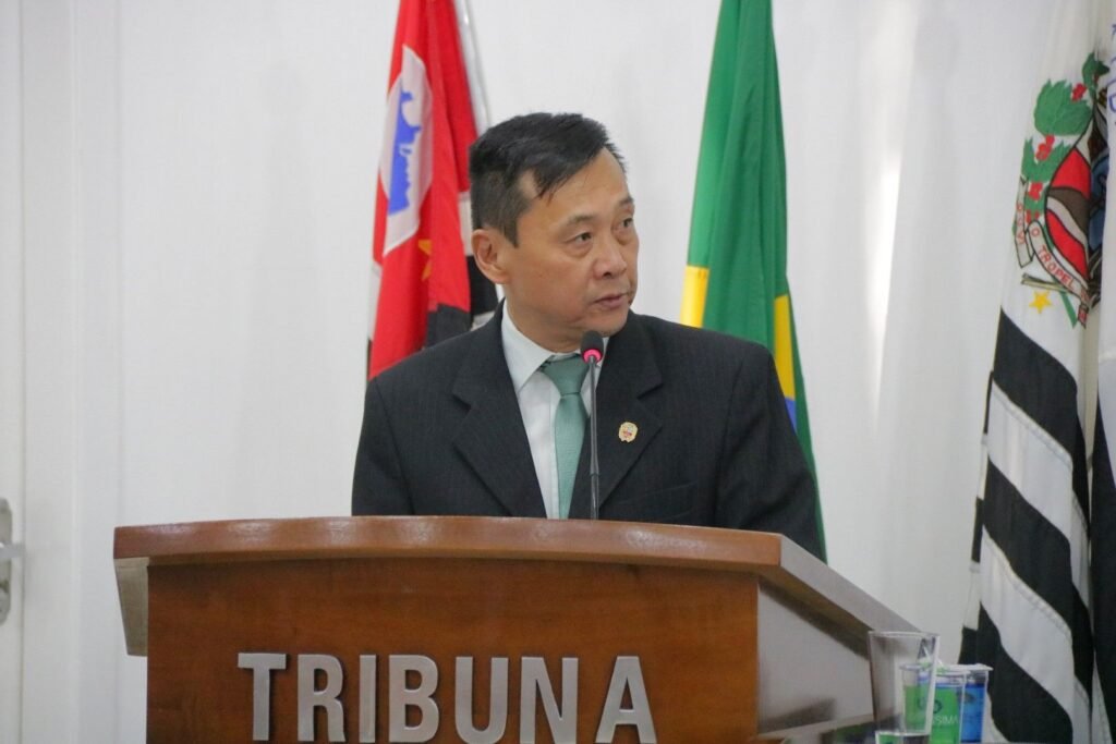 Coronel Ikeda destaca em sessão trabalhos das forças policiais de Atibaia