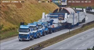 Arteris Fernão Dias alerta para transporte de carga excedente entre Camanducaia/SP e Perdões/MG