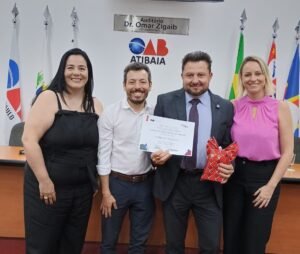 Daniel Martini e Dr. Sandro Montanari estava presente na palestra da OAB Atibaia