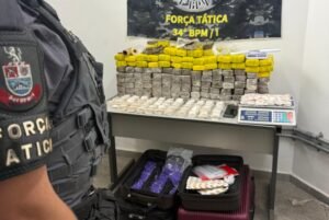 Força Tática apreende grande quantidade de drogas em Piracaia