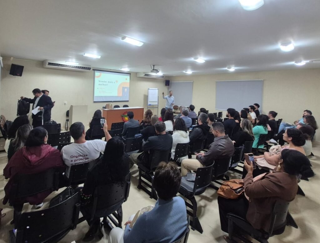 Empresários de Atibaia em palestra do Sebrae-SP