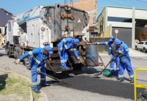 Prefeitura de Atibaia trabalha para garantir continuidade dos serviços de manutenção urbana