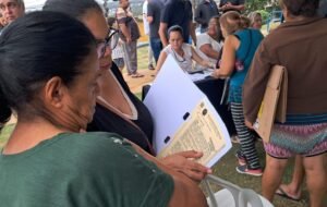 Prefeitura de Atibaia entrega 31 títulos de propriedade no Complexo Santa Clara, no Caetetuba