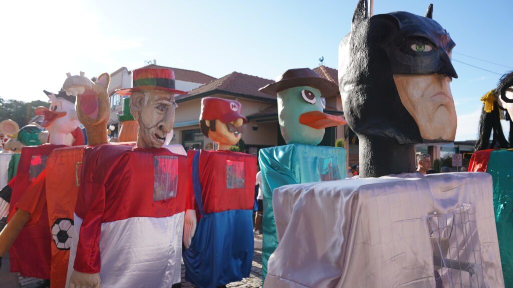 bonecões do Carnaval, Centro Cultural André Carneiro