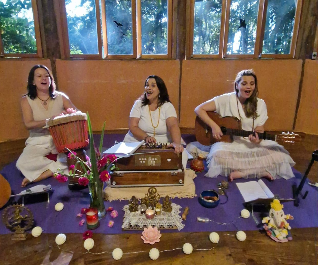 Tridevi - Abnashi (Réka Dartte), Alexandra Cursi e Roberta Barsotti