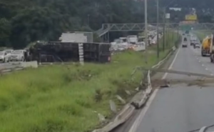 Acidente na Fernão Dias
