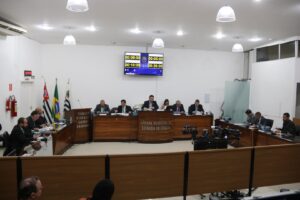 Câmara de Atibaia, reajuste salarial