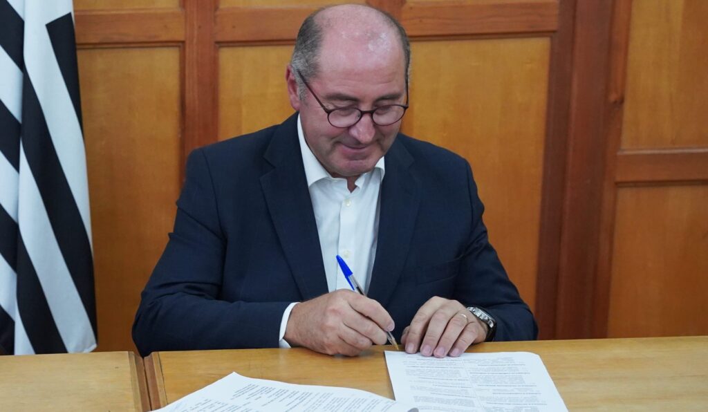 eurodeputado Helder Sousa Silva