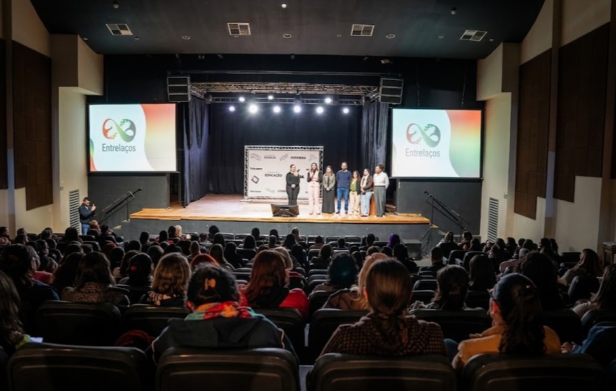 Atibaia lança Programa Entrelaços