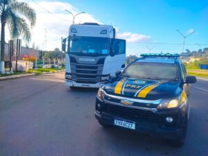 PRF Rodovia Fernão Dias, em Atibaia