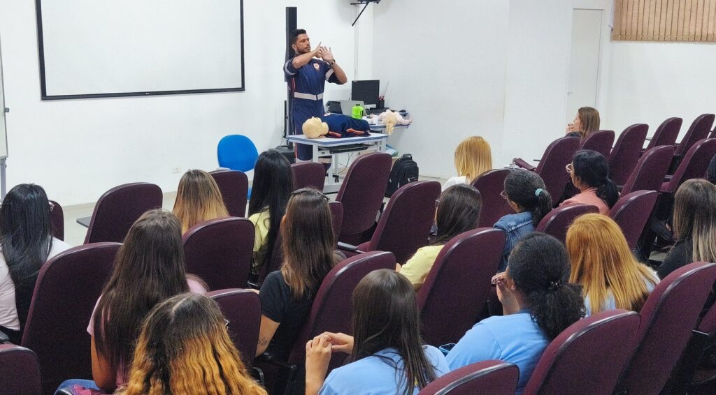 Atibaia emergências na primeira infância
Secretaria de Educação e Samu
