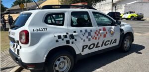 Homem é preso por maus-tratos a animais
