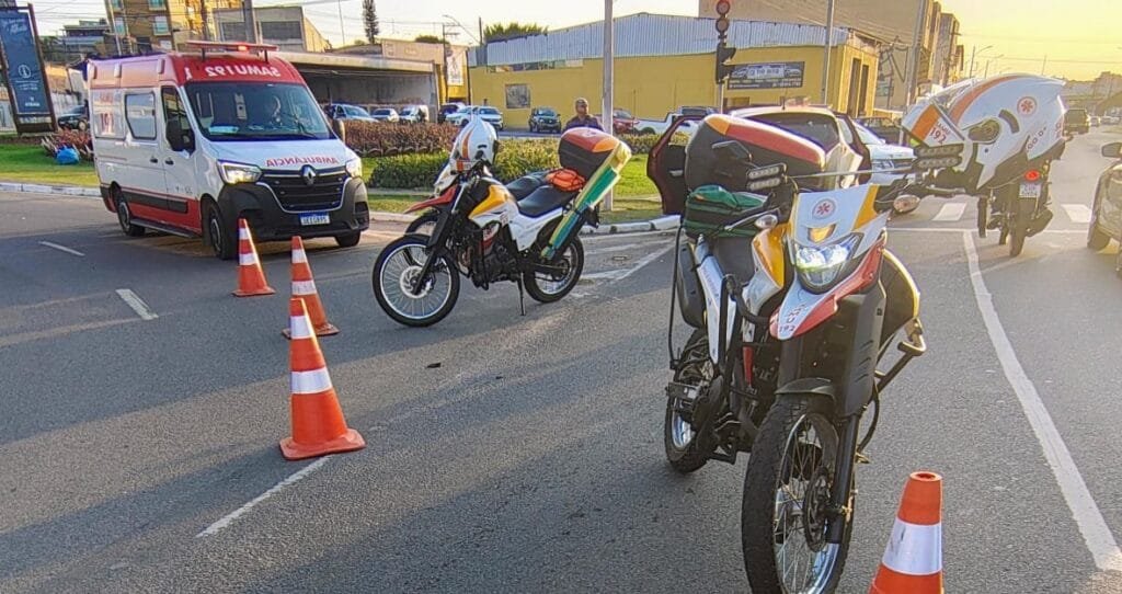 Acidente na Avenida Jerônimo de Camargo