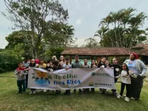Educação Ambiental do De Olho nos Rios leva a escola de Bom Jesus dos Perdões