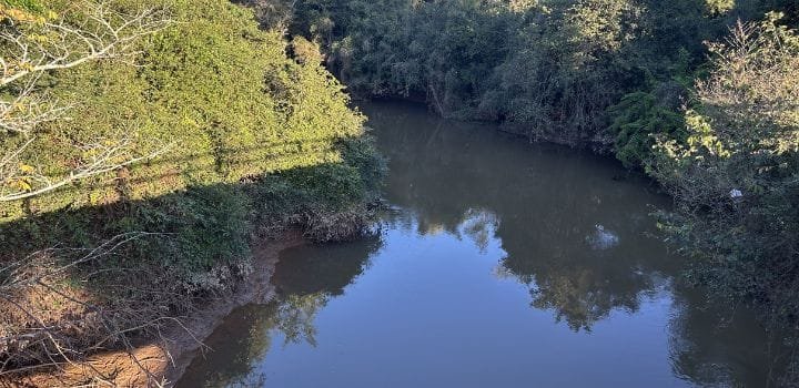 Projeto-De-Olho-nos-Rios-rio-Atibaia
