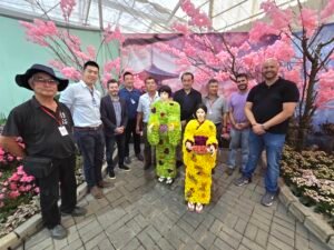 Embaixador do Japão no Brasil - Festa de Flores e Morangos de Atibaia.