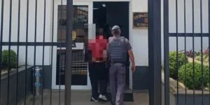 Homem de 56 anos, procurado por estupro de vulnerável, é capturado pela PM em Atibaia