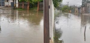 Chuva provoca alagamentos e preocupa moradores em bairros de Atibaia