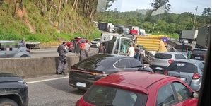 Acidente-na-Rodovia-Fernao-Dias