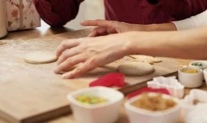 Atibaia abre inscrições para oficinas de culinária e curso de panetones e doces natalinos