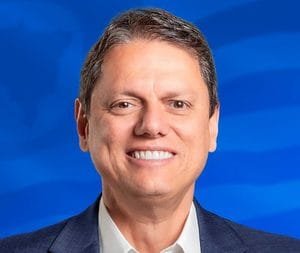 Tarcísio de Freitas é reeleito