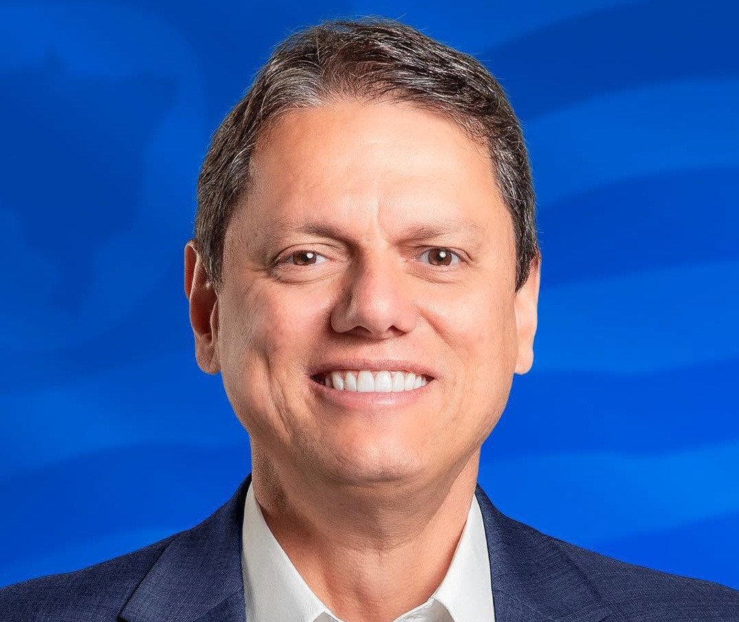 Tarcísio de Freitas é reeleito