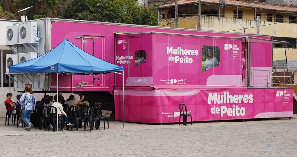 carreta de mamografia em Atibaia
